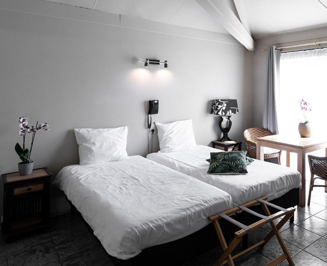 Hotel Pacific Weelde Zewnętrze zdjęcie